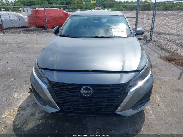 1N4BL4DV9PN366815 Nissan Altima Sv Fwd