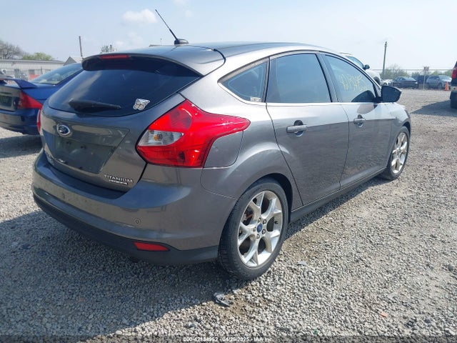 1FADP3N23EL143061 Ford Focus Titanium