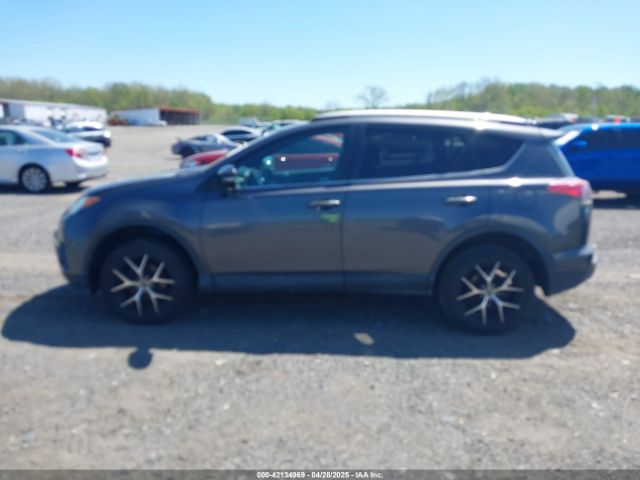 2T3JFREV4JW841117 Toyota RAV4 SE