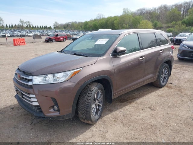 5TDJZRFH4HS483304 Toyota Highlander Xle