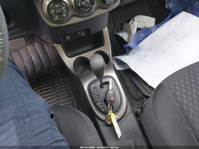 JTKKUPB47E1039653 Scion XD