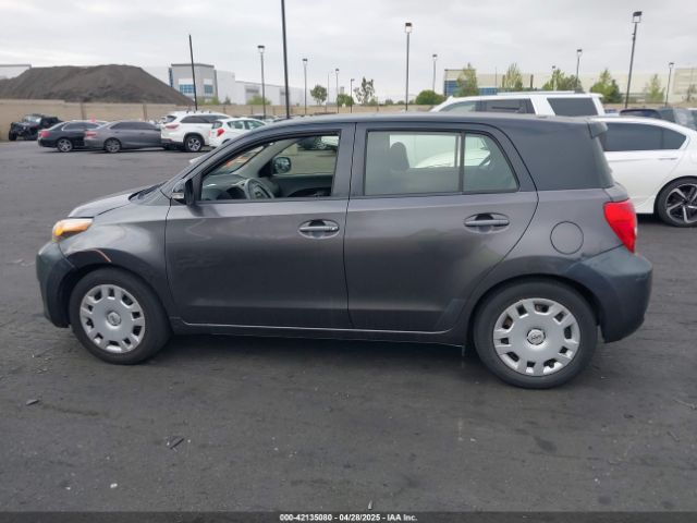 JTKKUPB47E1039653 Scion XD