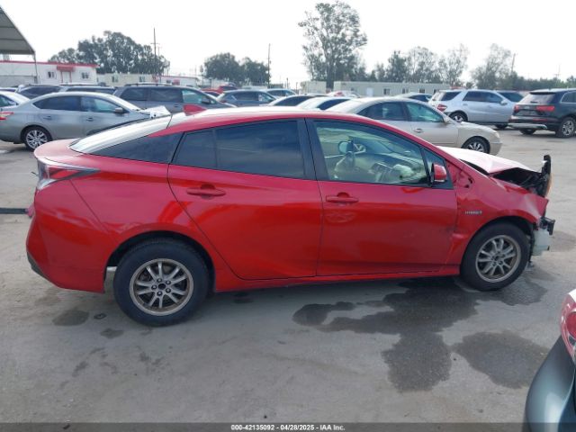 JTDKARFU4G3517511 Toyota Prius Three