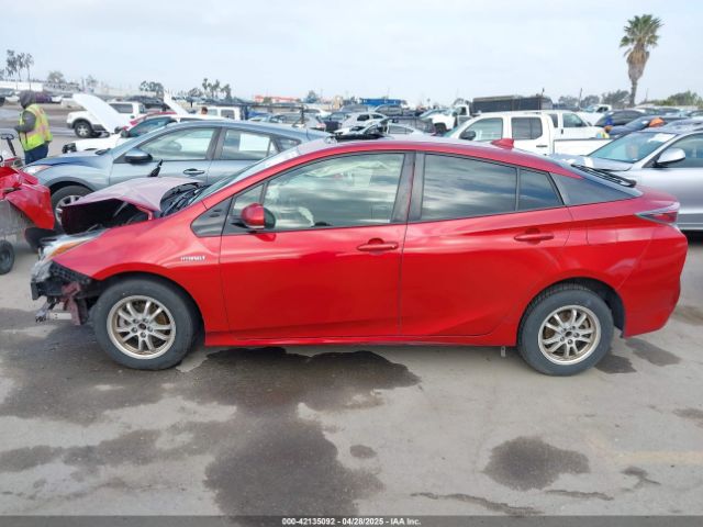 JTDKARFU4G3517511 Toyota Prius Three