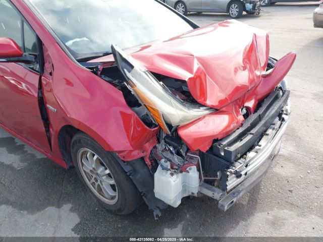 JTDKARFU4G3517511 Toyota Prius Three