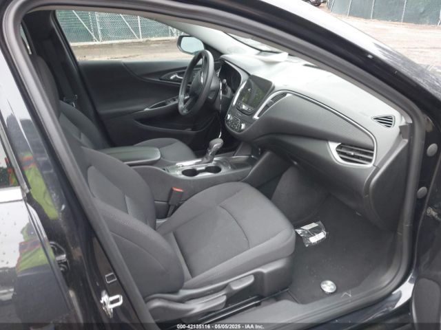 1G1ZD5ST7PF239559 Chevrolet Malibu Fwd 1lt