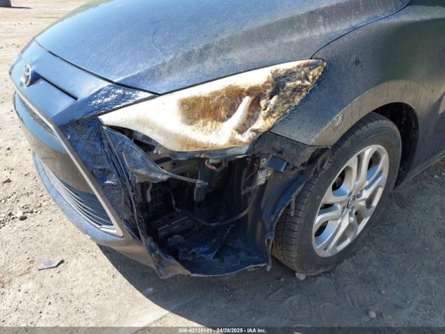 3MYDLBYV5HY170037 Toyota YARIS IA
