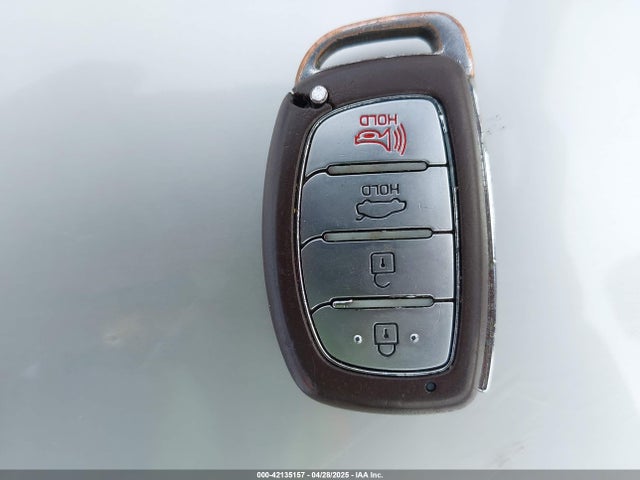 5NPD84LFXHH073599 Hyundai ELANTRA SE