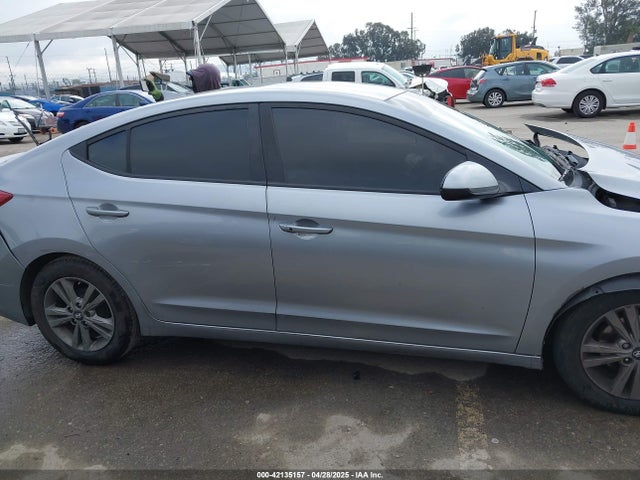 5NPD84LFXHH073599 Hyundai ELANTRA SE