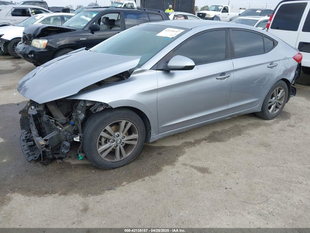 5NPD84LFXHH073599 Hyundai ELANTRA SE