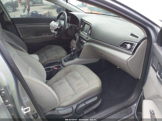 5NPD84LFXHH073599 Hyundai ELANTRA SE