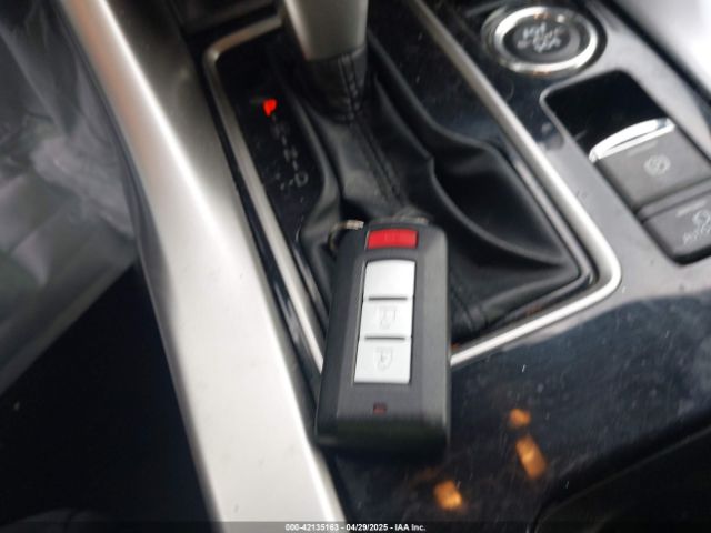 JA4ATWAA5NZ060441 Mitsubishi Eclipse Cross