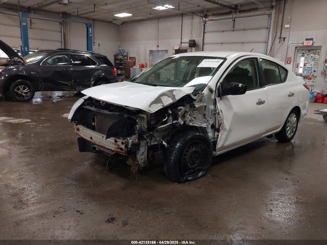3N1CN7AP7HL837820 Nissan Versa 1.6 Sv