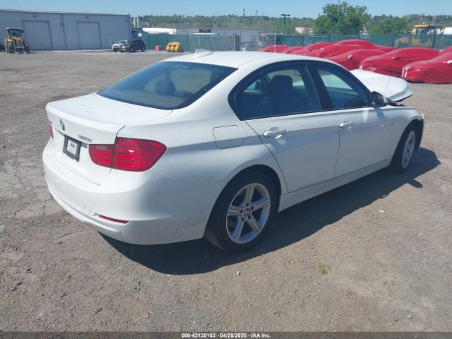 WBA3C3G51FNT51032 BMW 320i Xdrive