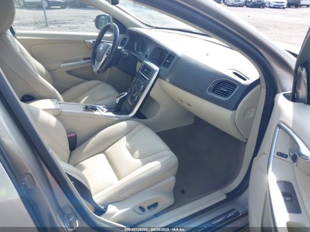 YV1612FS3E2278344 Volvo S60 T5