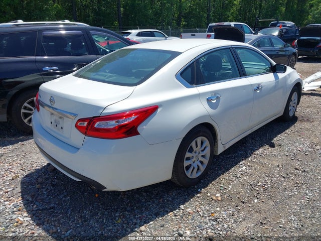 1N4AL3AP6HN364792 Nissan Altima 2.5 S