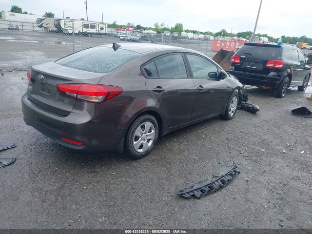 3KPFK4A73HE011407 KIA FORTE LX
