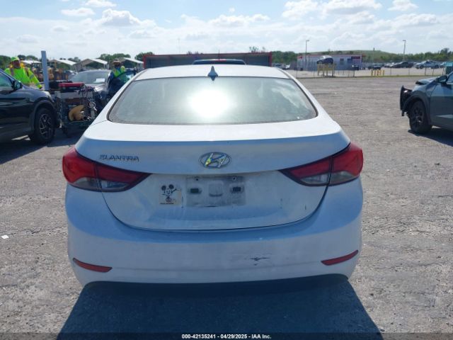 5NPDH4AE6FH599820 Hyundai ELANTRA SE
