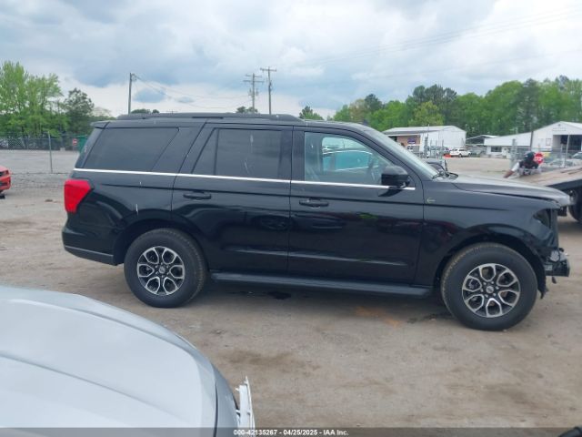 1FMJU1J86REA25838 Ford Expedition Xlt
