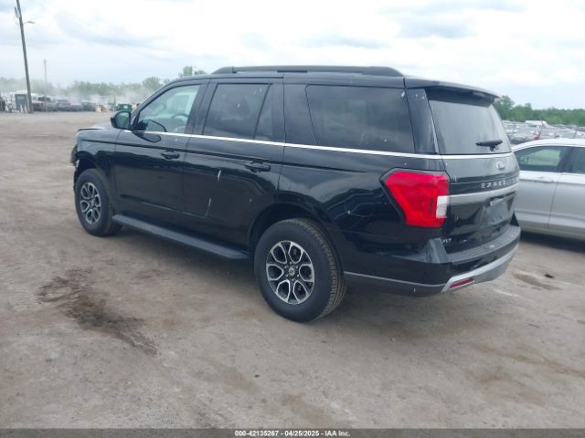1FMJU1J86REA25838 Ford Expedition Xlt