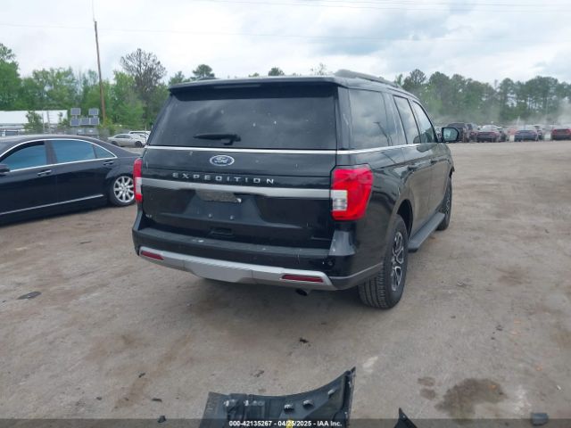 1FMJU1J86REA25838 Ford Expedition Xlt