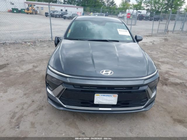 KMHL64JA1SA439825 Hyundai SONATA SEL