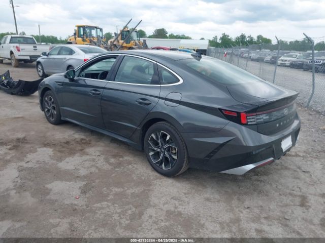KMHL64JA1SA439825 Hyundai SONATA SEL