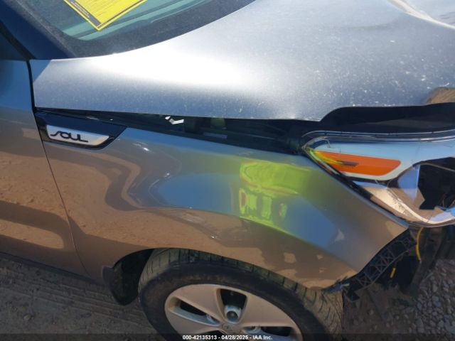 KNDJN2A27G7389593 KIA Soul