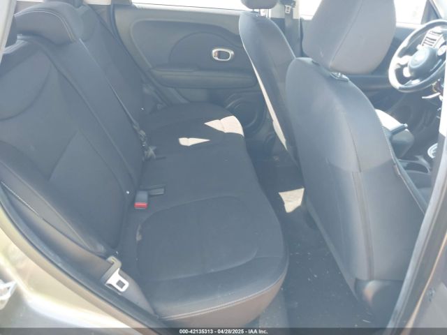 KNDJN2A27G7389593 KIA Soul