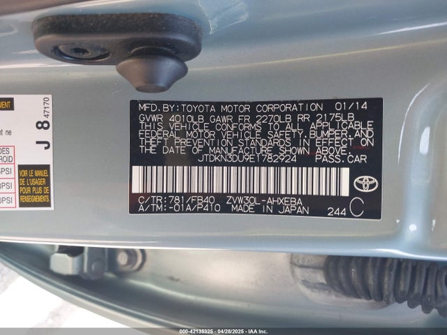 Toyota Prius Two 2014 JTDKN3DU9E1782924 Image 9