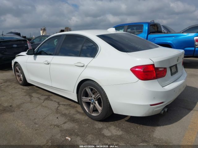 WBA3C1C57FK117893 BMW 328I