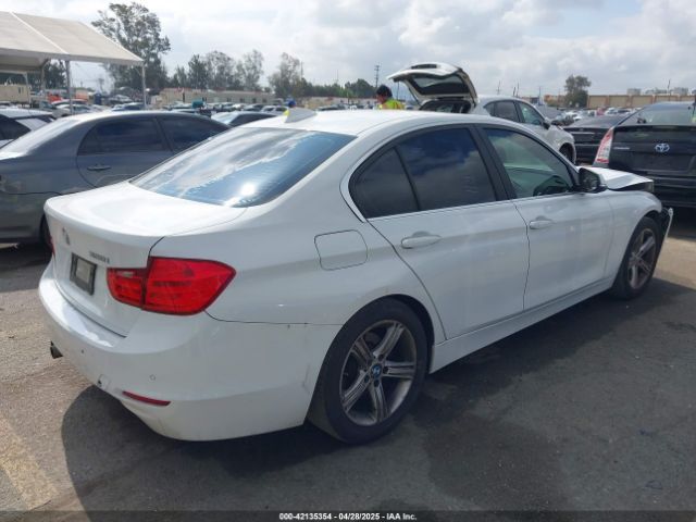WBA3C1C57FK117893 BMW 328I