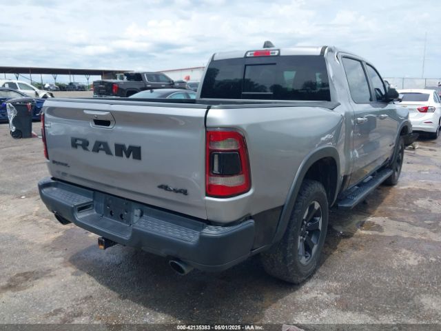 2020 RAM 1500 1C6SRFLT8LN229872 Photo 3