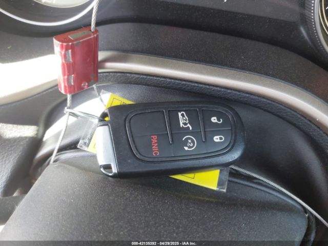 1C4PJLCB1GW307372 Jeep Cherokee 75th Anniversary
