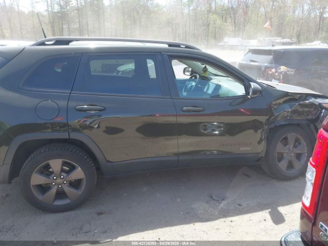 1C4PJLCB1GW307372 Jeep Cherokee 75th Anniversary