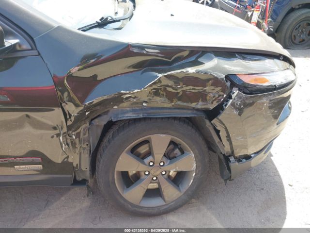 1C4PJLCB1GW307372 Jeep Cherokee 75th Anniversary