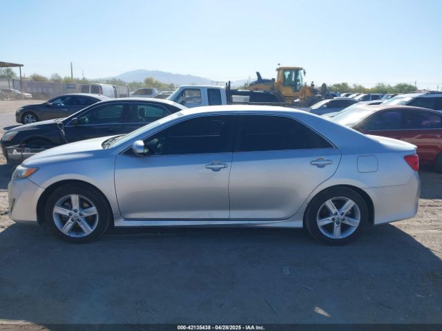 4T1BF1FK3EU860850 Toyota CAMRY SE