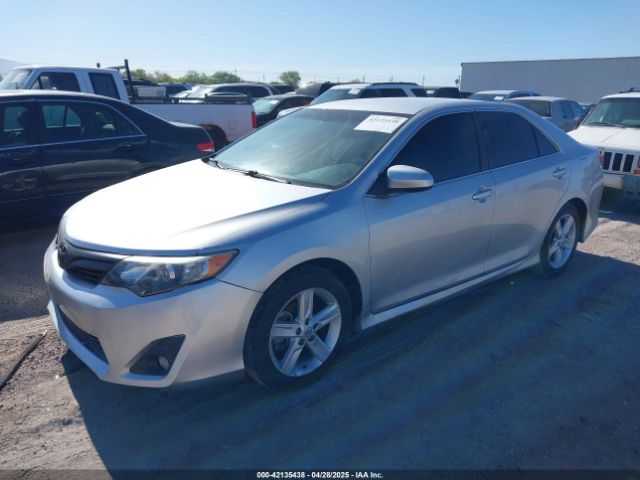 4T1BF1FK3EU860850 Toyota CAMRY SE