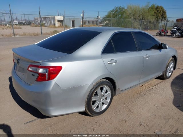 4T1BF1FK3EU860850 Toyota CAMRY SE