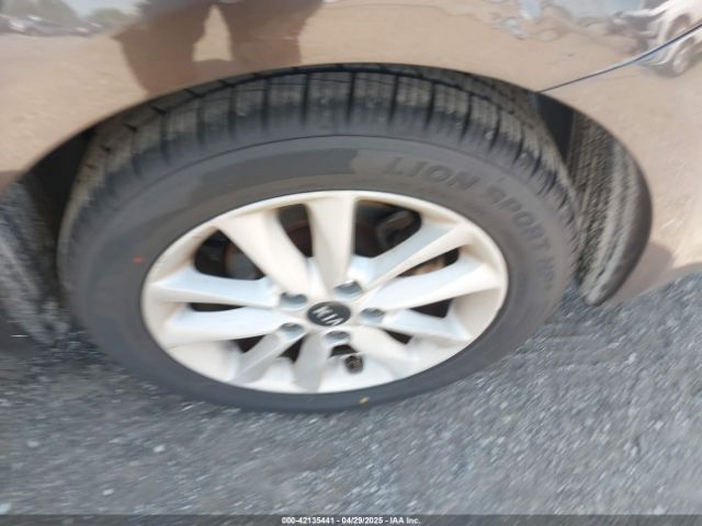 3KPFL4A72HE015204 KIA FORTE LX