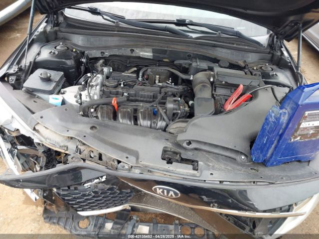 5XXGT4L35JG212637 KIA Optima Lx