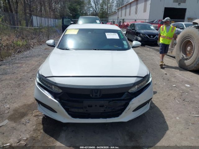 1HGCV1F32LA157650 Honda Accord Sport