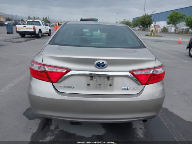 4T1BD1FK4FU165560 Toyota Camry Hybrid Le