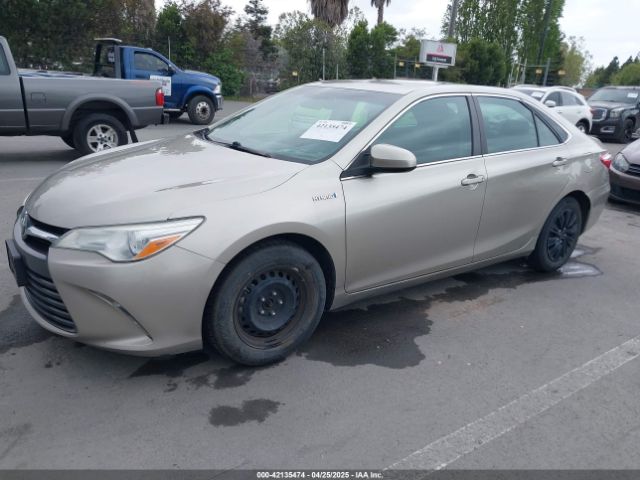 4T1BD1FK4FU165560 Toyota Camry Hybrid Le
