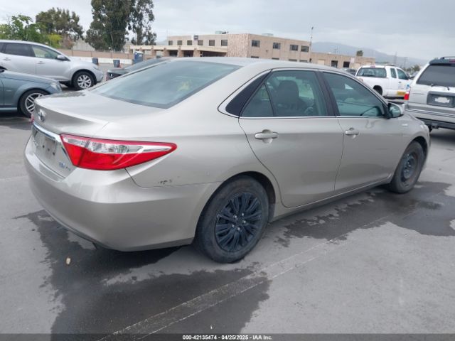 4T1BD1FK4FU165560 Toyota Camry Hybrid Le