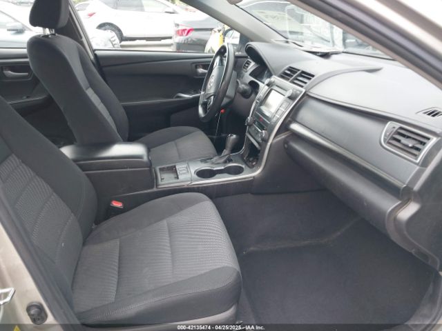 4T1BD1FK4FU165560 Toyota Camry Hybrid Le