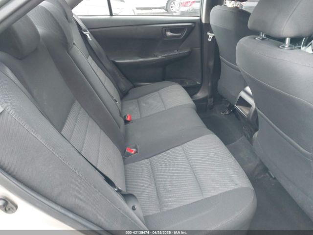 4T1BD1FK4FU165560 Toyota Camry Hybrid Le