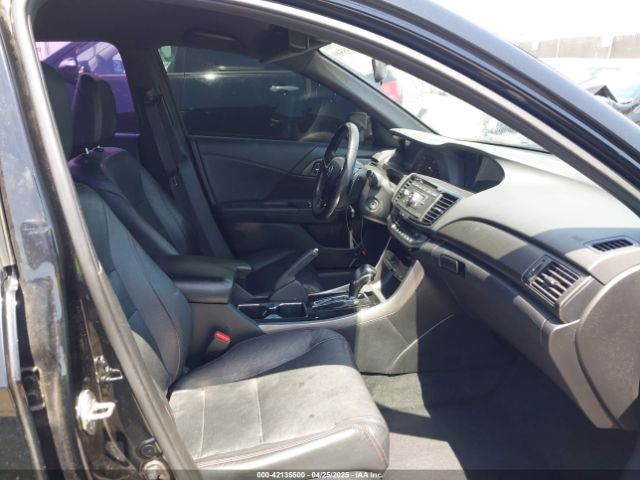 1HGCR2F11HA142640 Honda Accord Sport Se