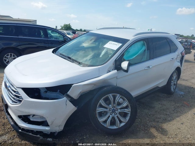 2FMPK3K95KBB94639 Ford Edge Titanium