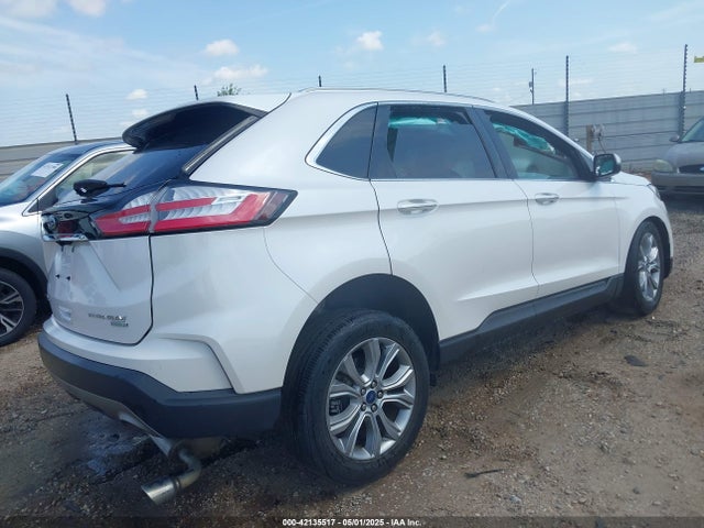 2FMPK3K95KBB94639 Ford Edge Titanium